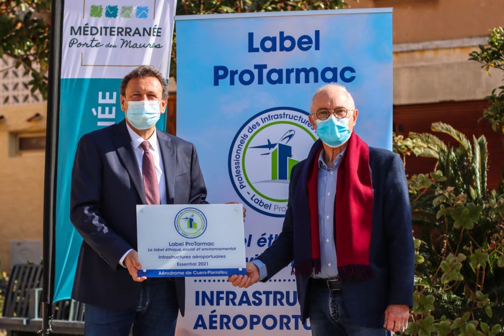 Remise du Label ProTarmac à l'aéroport Cuers-Pierrefeu